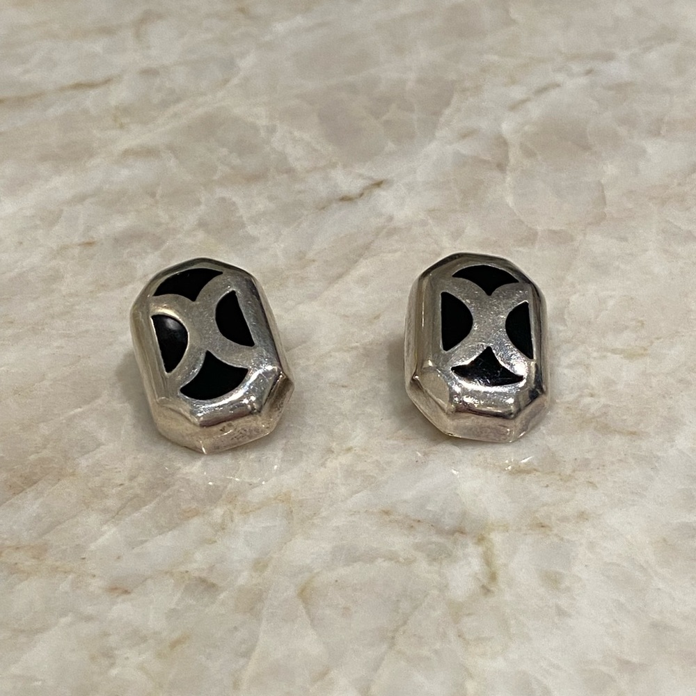 Vintage earrings worth $1000 now on sale